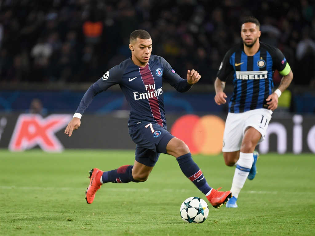 球队以其快 球队以其快